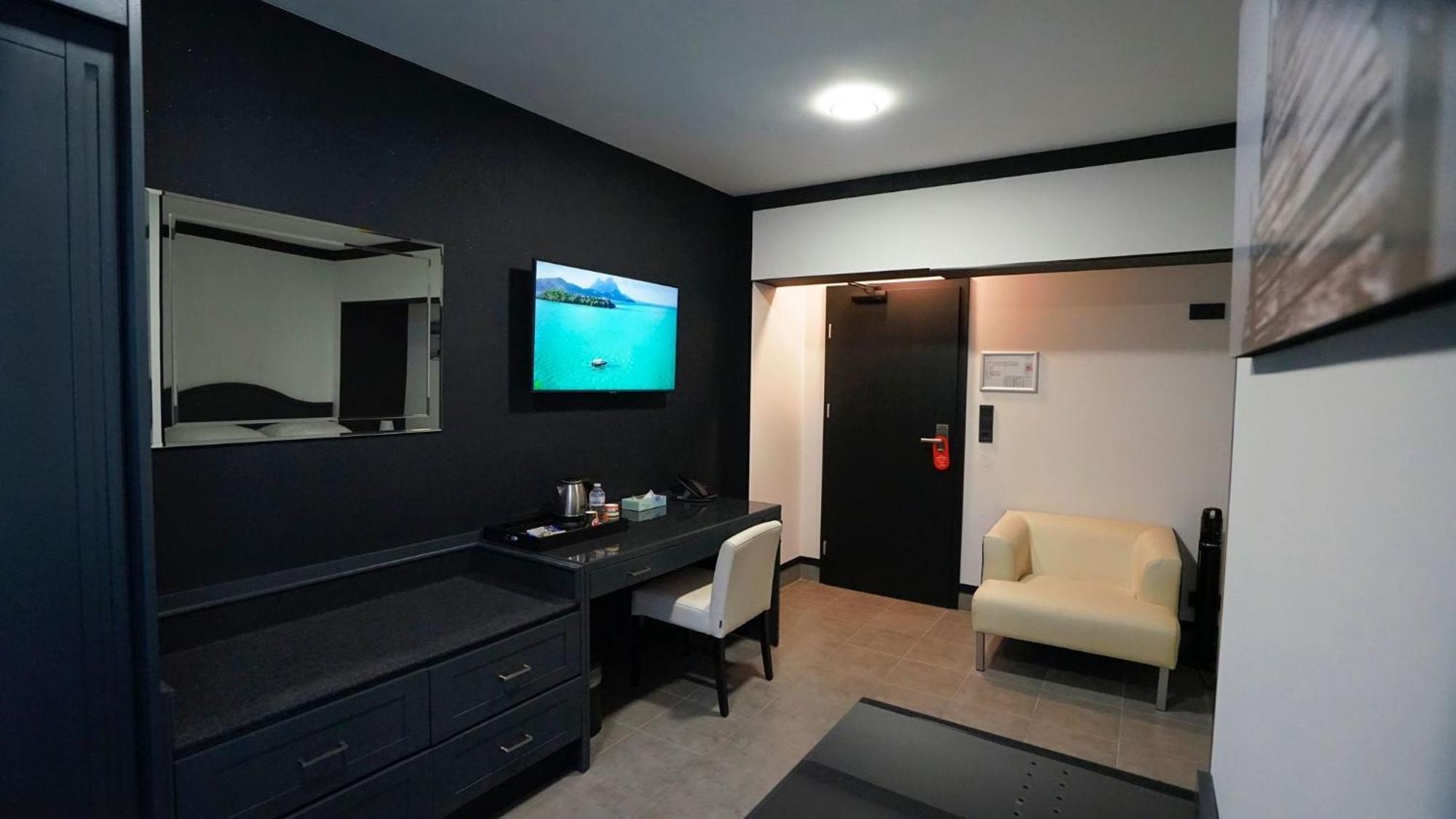 Tibet Hotel Am Airport Duesseldorf-Ράτινγκεν Εξωτερικό φωτογραφία