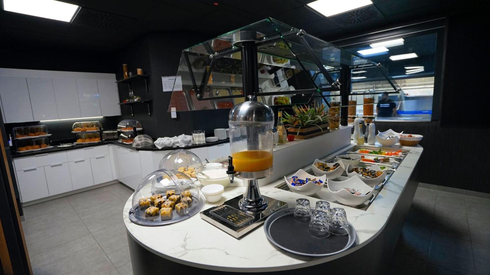 Tibet Hotel Am Airport Duesseldorf-Ράτινγκεν Εξωτερικό φωτογραφία