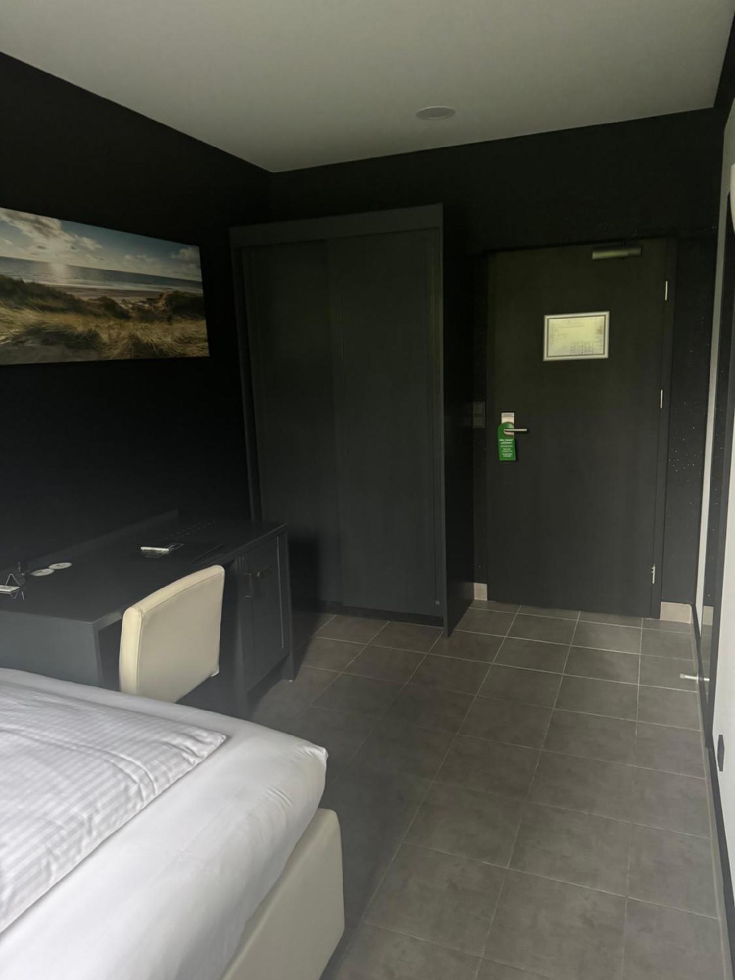 Tibet Hotel Am Airport Duesseldorf-Ράτινγκεν Εξωτερικό φωτογραφία