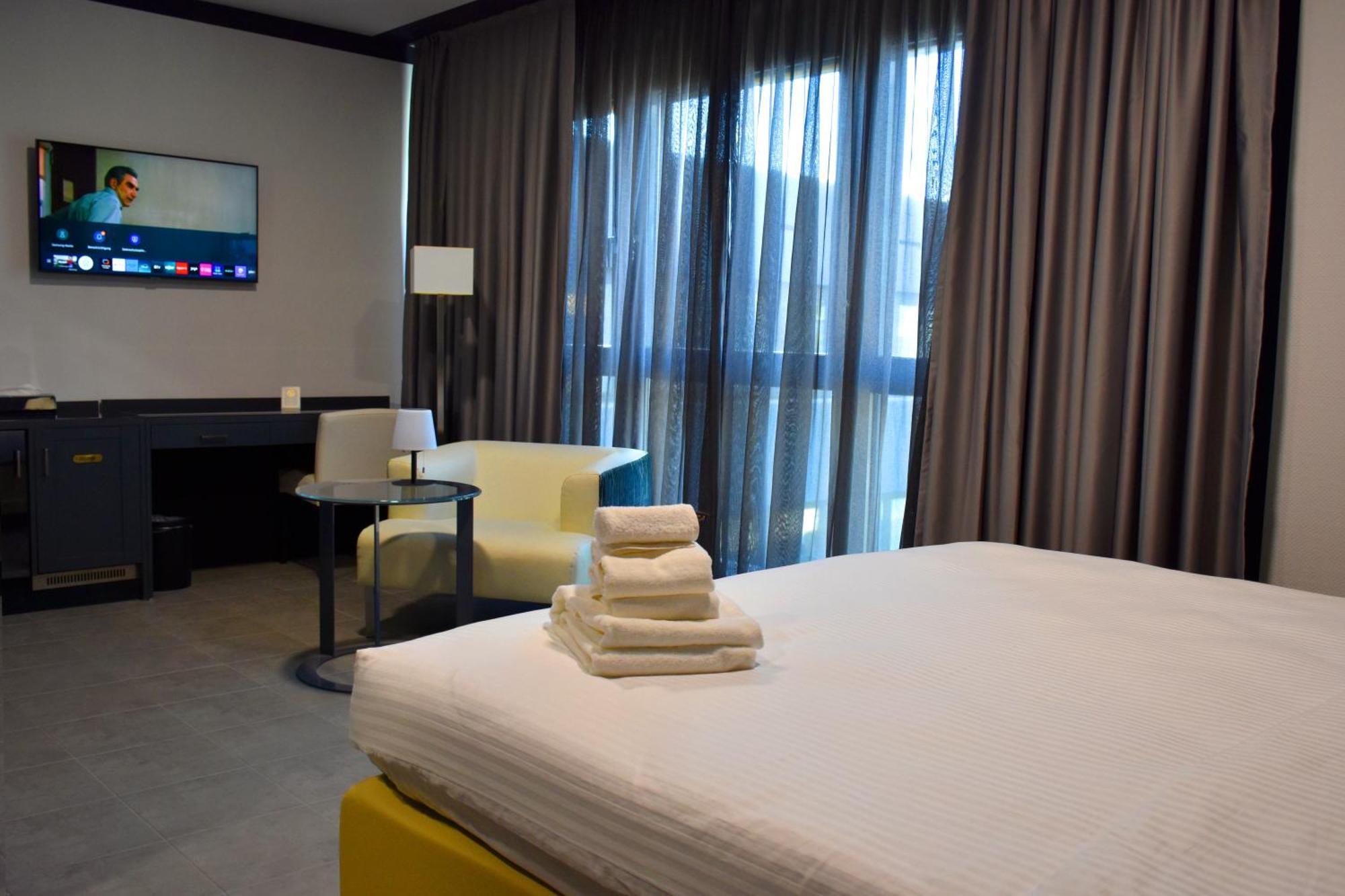 Tibet Hotel Am Airport Duesseldorf-Ράτινγκεν Εξωτερικό φωτογραφία